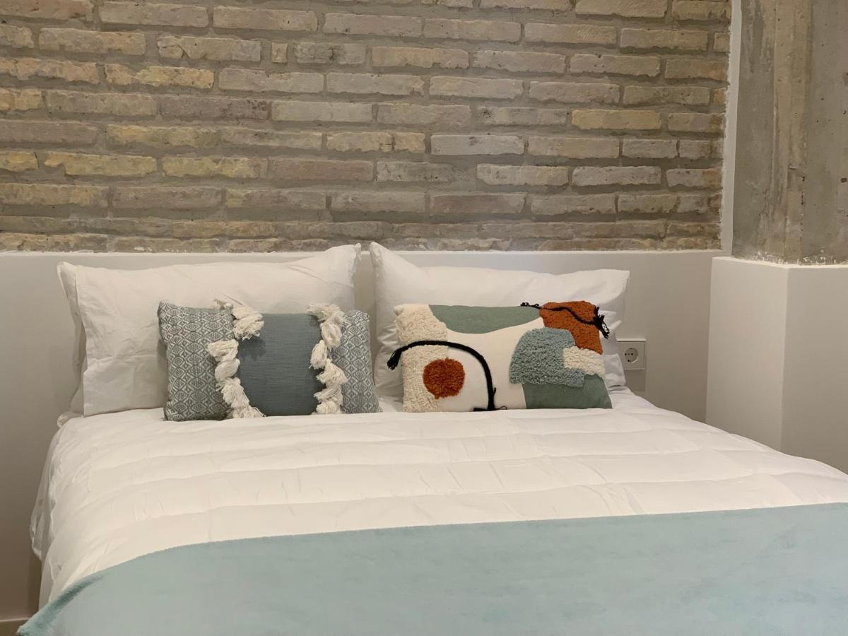 La Reina Beach Rooms Valenza Esterno foto
